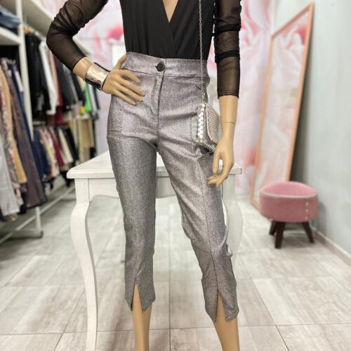 PANTALÓN DE VESTIR ENGOMADO