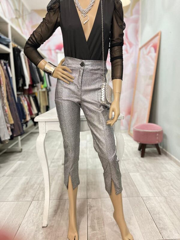 PANTALÓN DE VESTIR ENGOMADO
